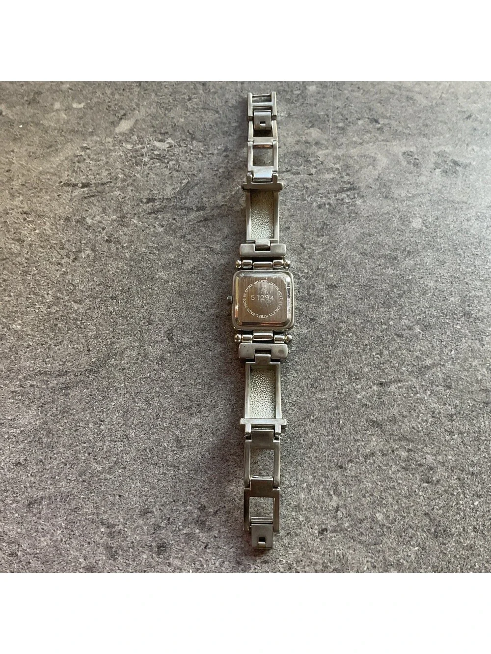 Beautiful Vintage Lexington Womens Watch 25mm Silver Tone Case/Band MOP Dial B-H